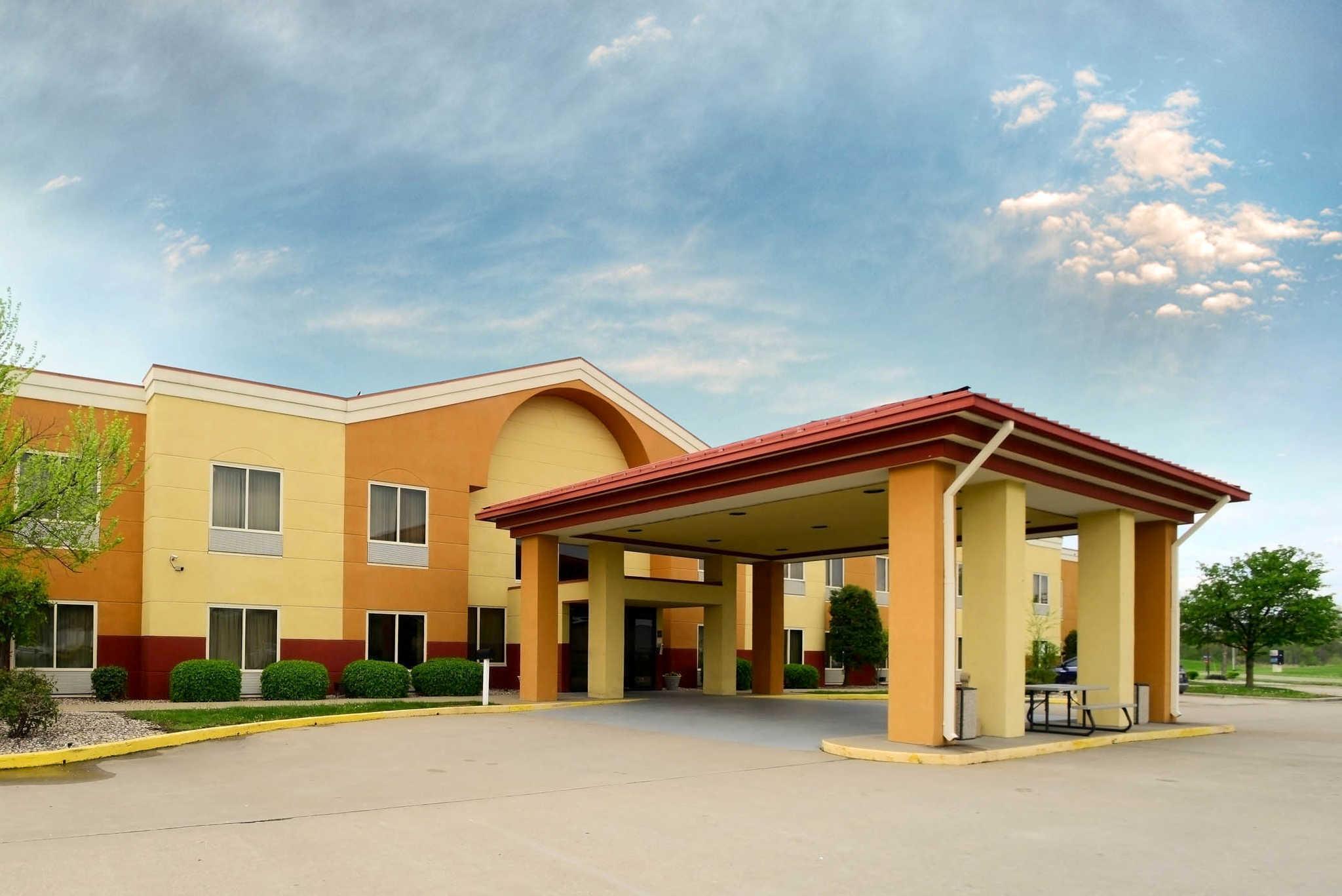 Baymont By Wyndham Marion Hotel Luaran gambar